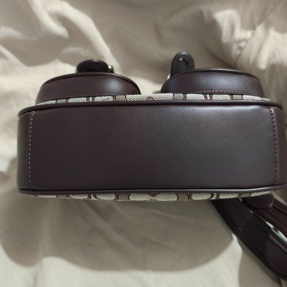 Coach Double-Pocket Brown Saddle Bag - Picture 8 of 12